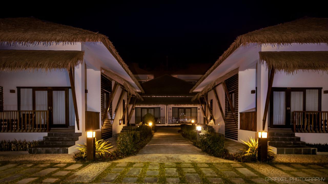 Eskala Hotels And Resorts Ngwesaung Exterior foto