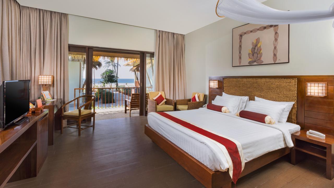 Eskala Hotels And Resorts Ngwesaung Exterior foto