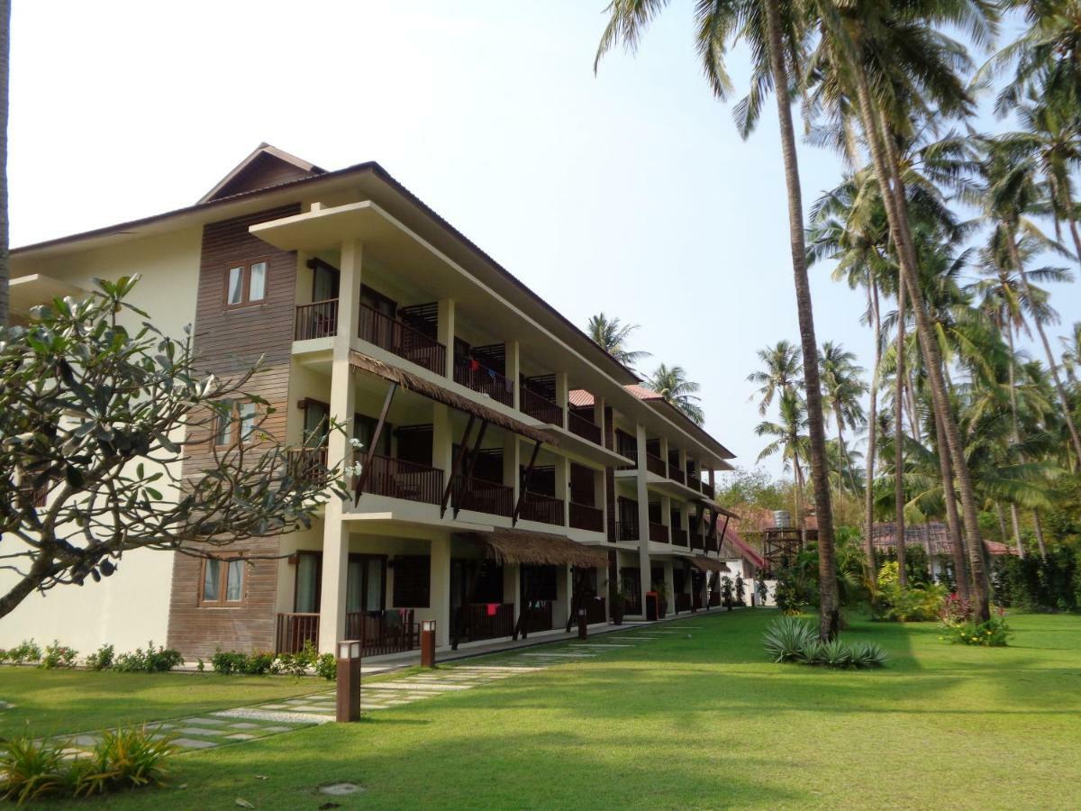 Eskala Hotels And Resorts Ngwesaung Exterior foto